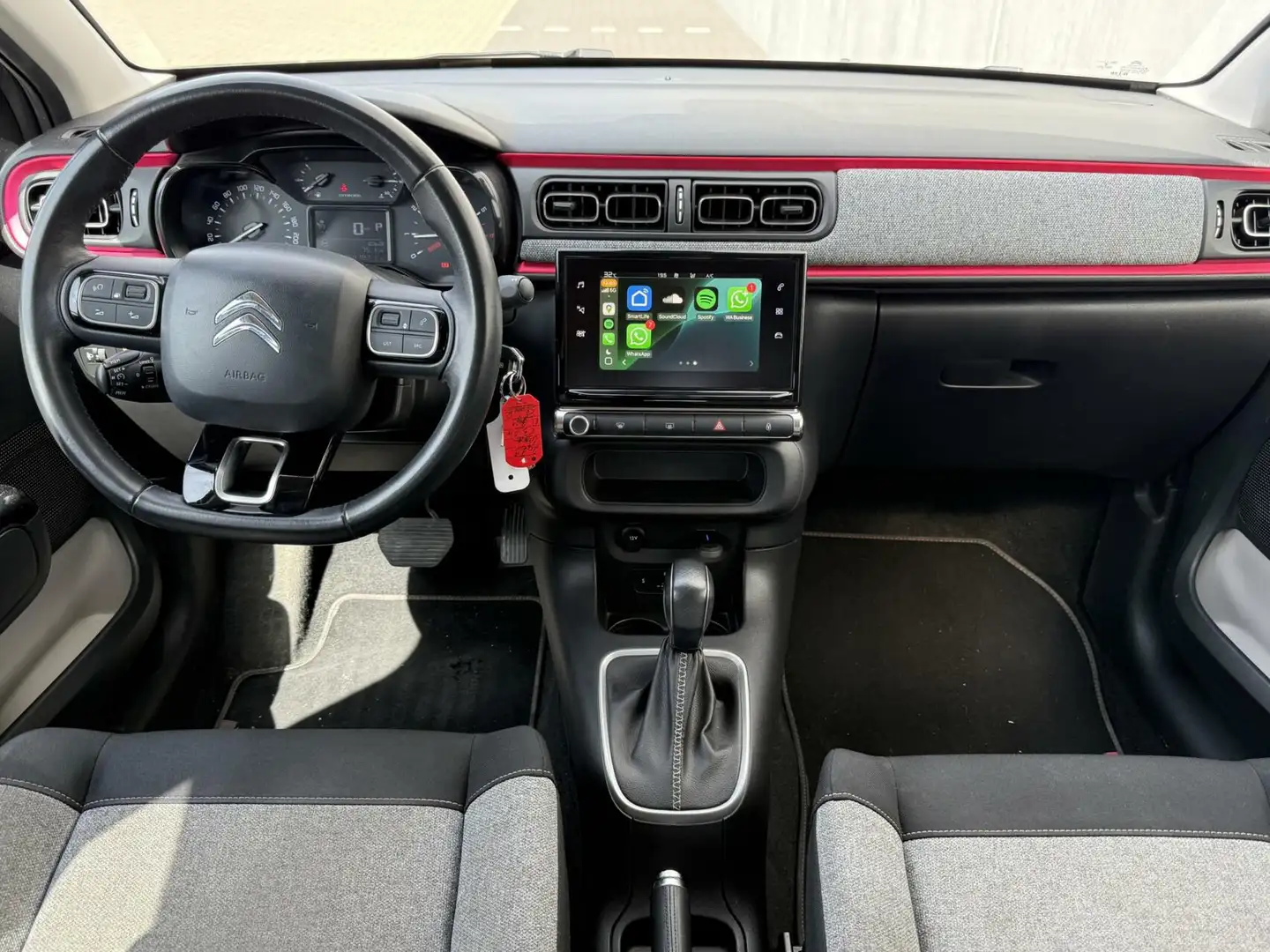 Citroen C3 1.2 Feel - autom - cam - CarPlay - nw distributie Gris - 2