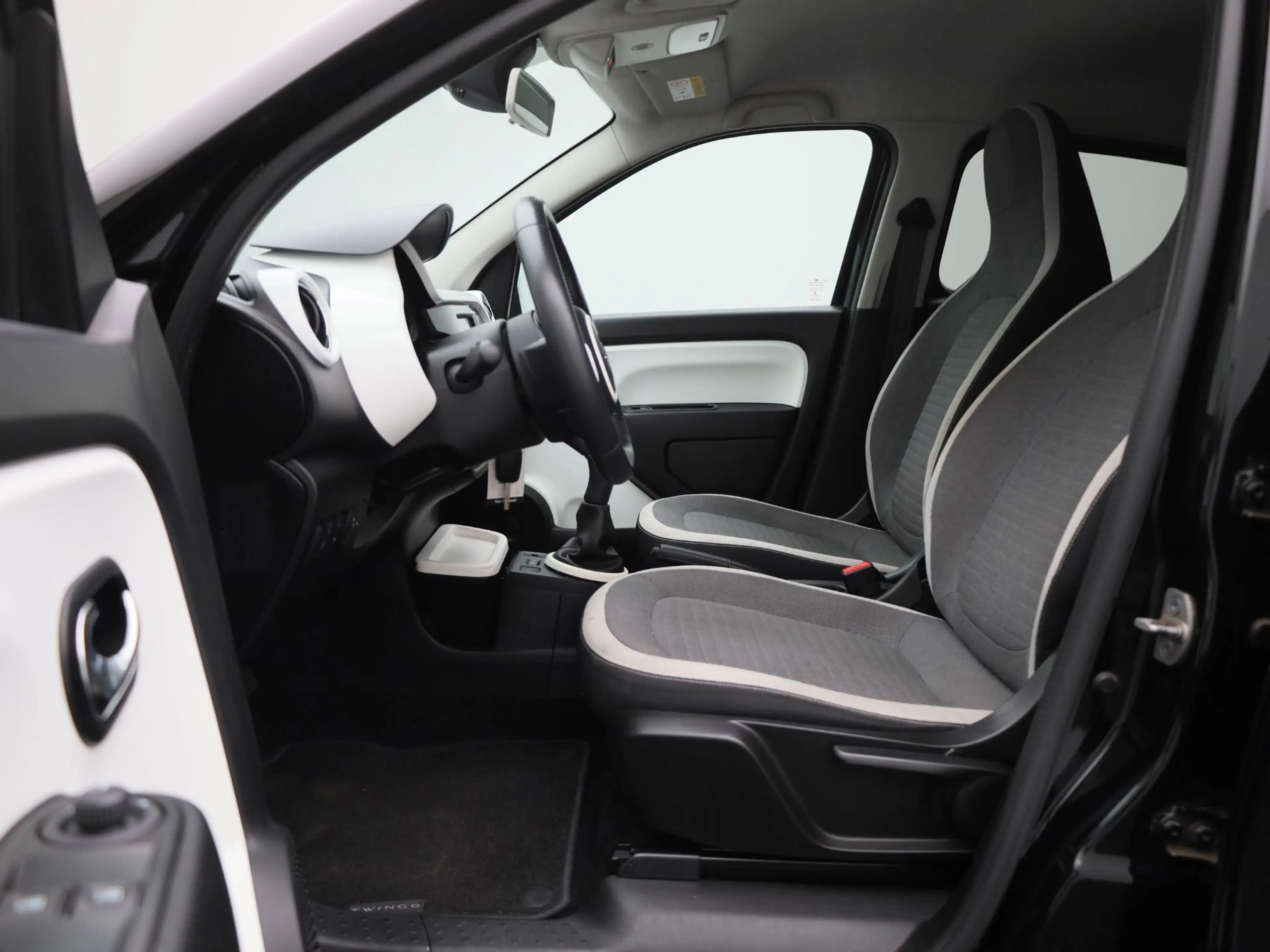 Renault Twingo 1.0 SCe Intens VERWACHT !! | CAMERA | NAVIGATIE | — photo 8