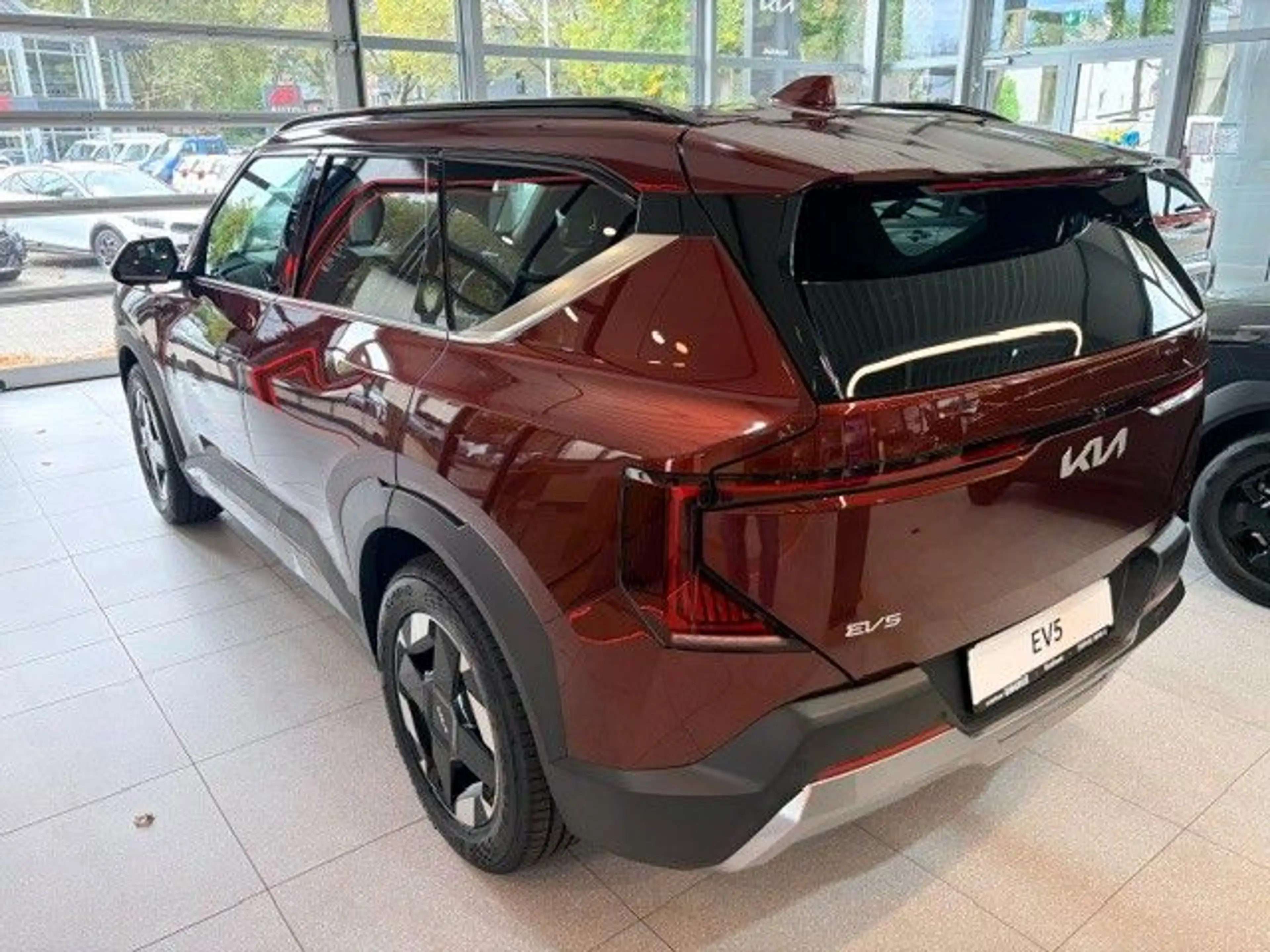 Kia EV5 AIR 81,4Kwh RFK-Navi- — photo 4