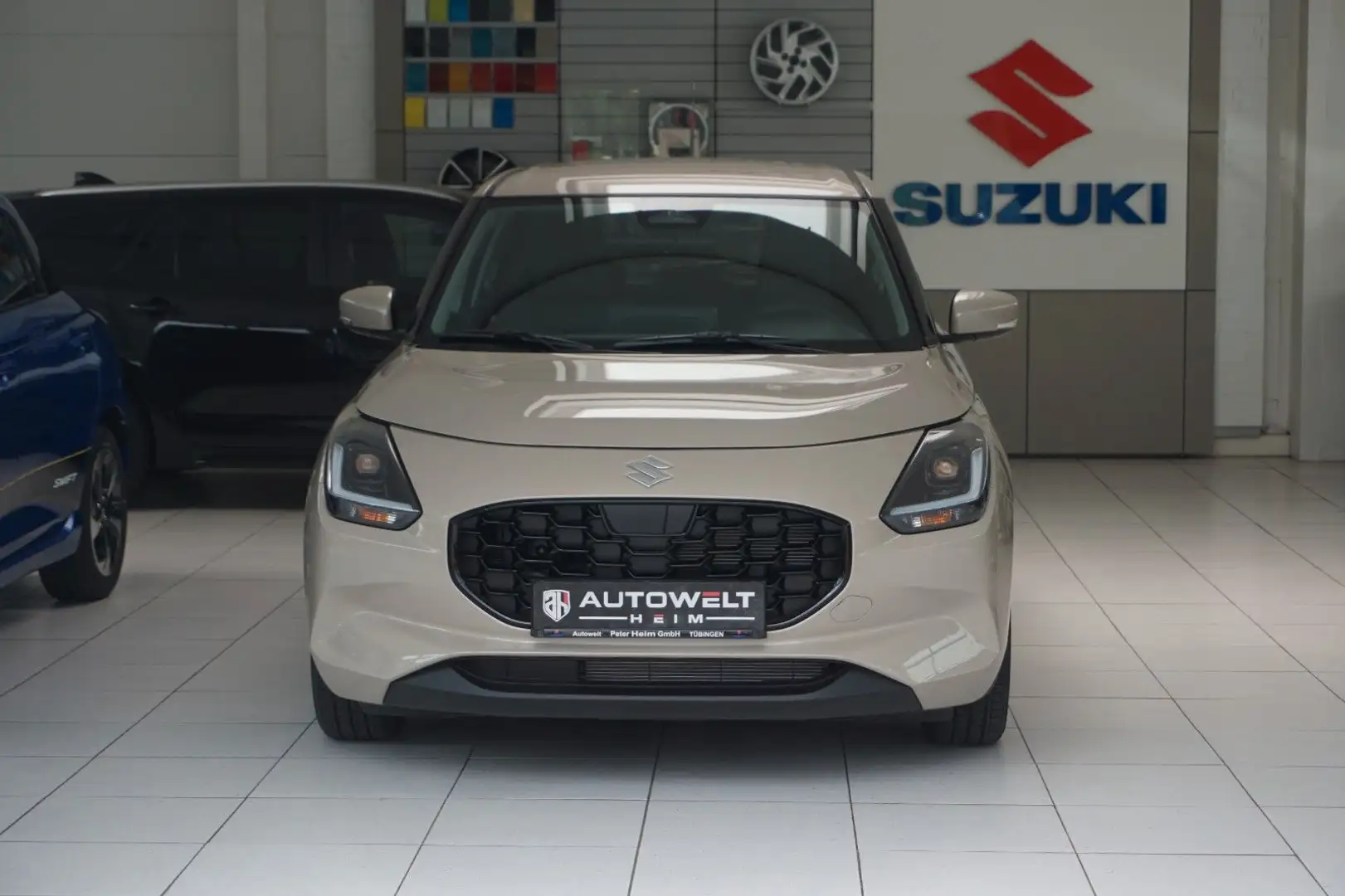 Suzuki Swift Comfort+*Tempomat*Klimaautomatik*Automatik Beige - 2