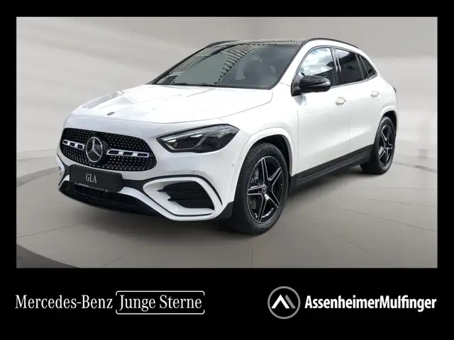 Mercedes-Benz GLA 200