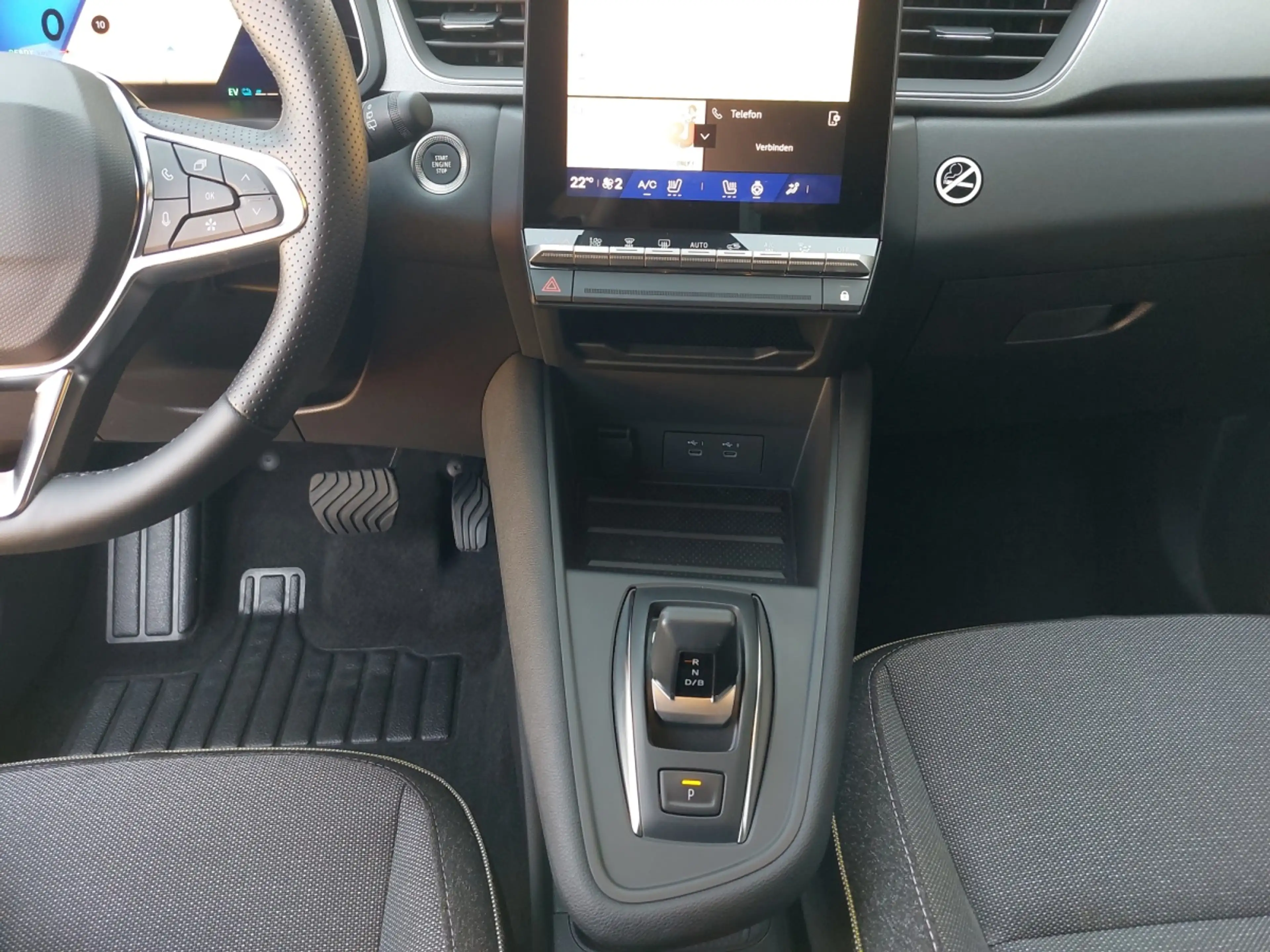 Renault Symbioz Techno Full Hybrid E-Tech 160 (MY25) — photo 10