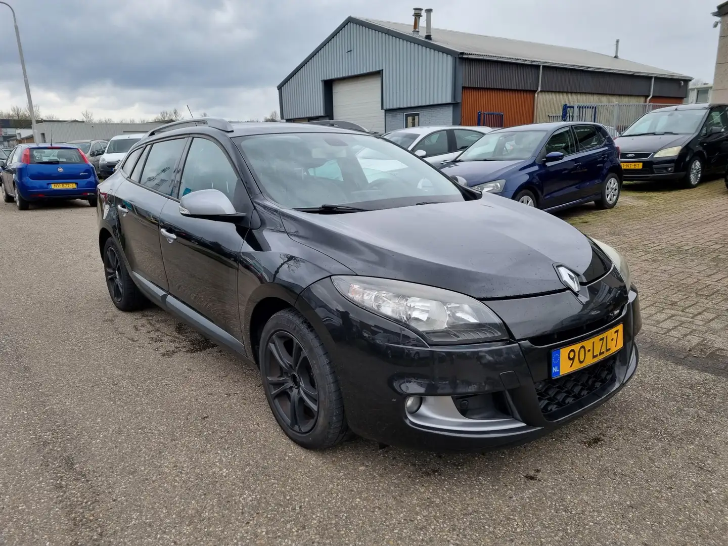 Renault Megane Estate 1.5 dCi GT-Line 81kw Automaat Bj:2010 NAP! Zwart - 2