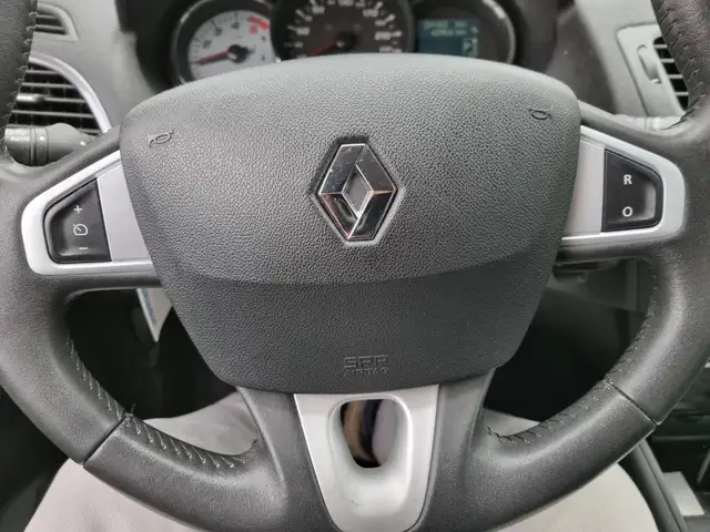 Renault Megane view 16