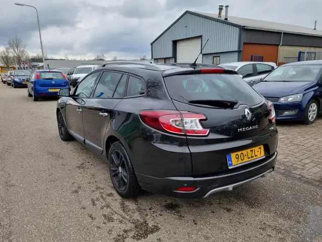 Renault Megane view 3