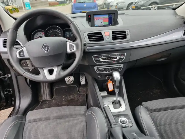 Renault Megane view 6