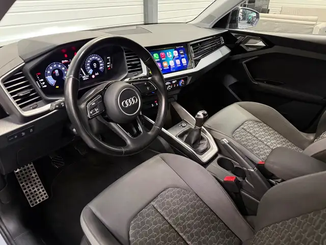 Audi A1 view 10