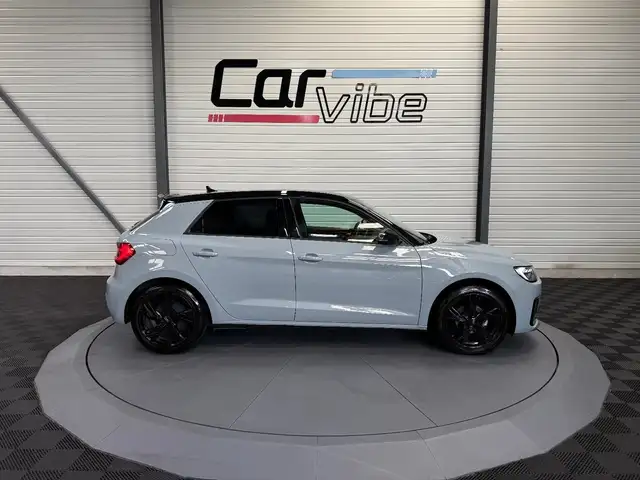 Audi A1 view 3