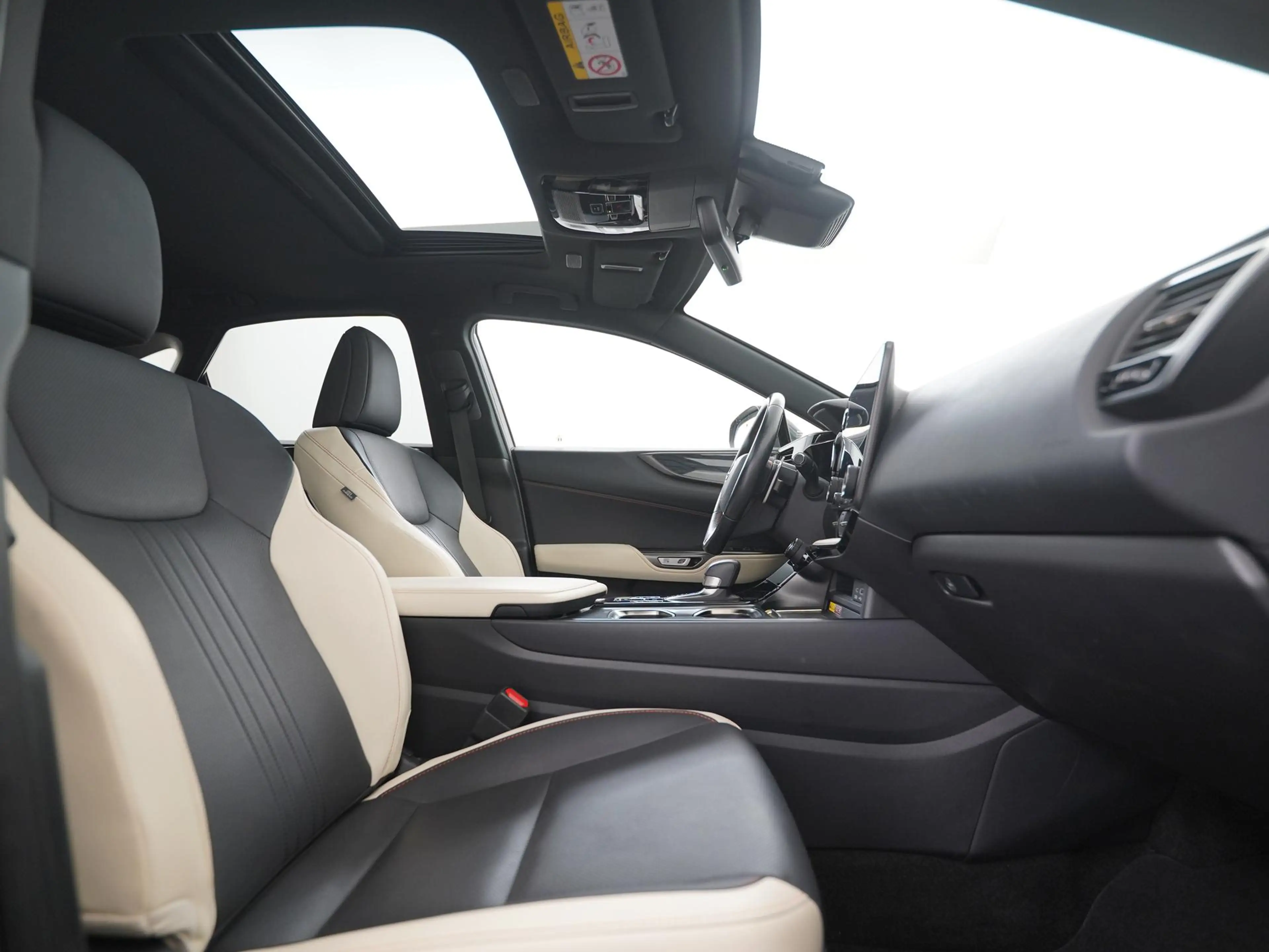 Lexus NX 450h+ AWD Executive Line | Schuifdak | 360 Camera | Lede — photo 3
