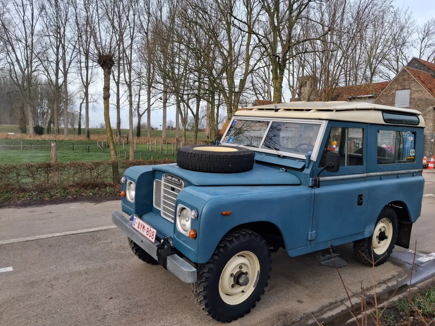 Land Rover Series Blau - 1