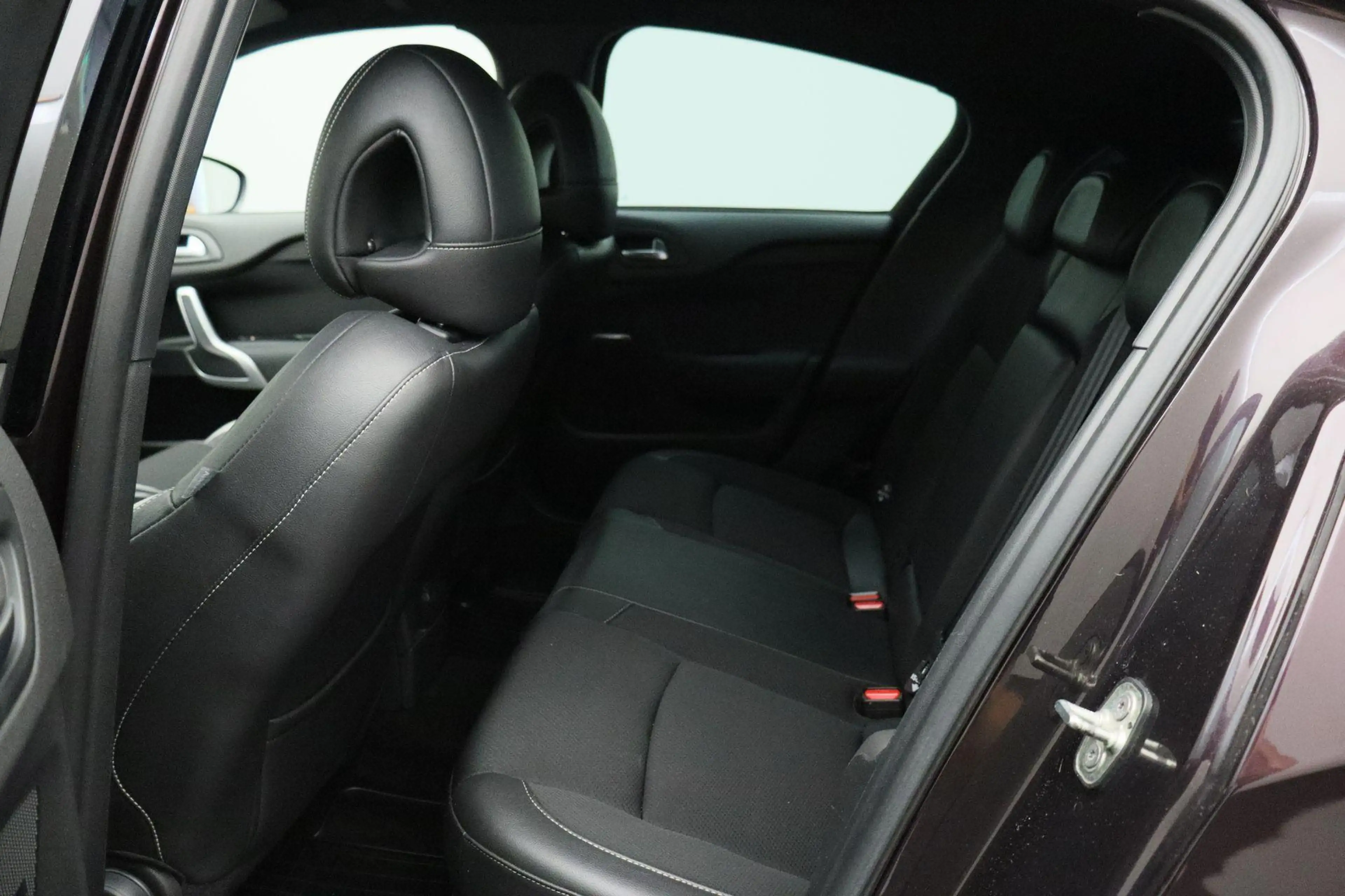 Citroen DS4 1.2 PureTech Business 2015 | Trekhaak | Goed Onder — photo 12