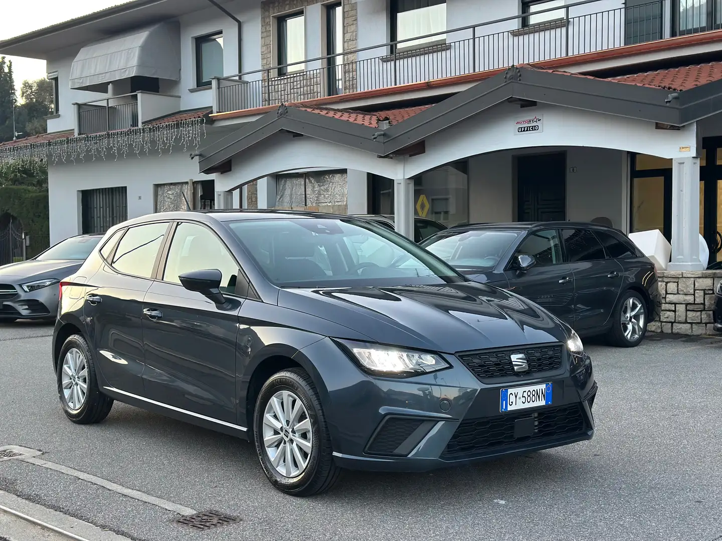 SEAT Ibiza Ibiza V 2025 1.0 ecotsi Style 95cv Gris - 2