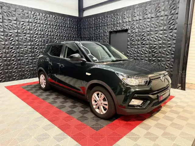 SsangYong Tivoli 160 e-XGi 2WD Urban 126 CH - ATTELAGE - GARANTIE 12 MOIS