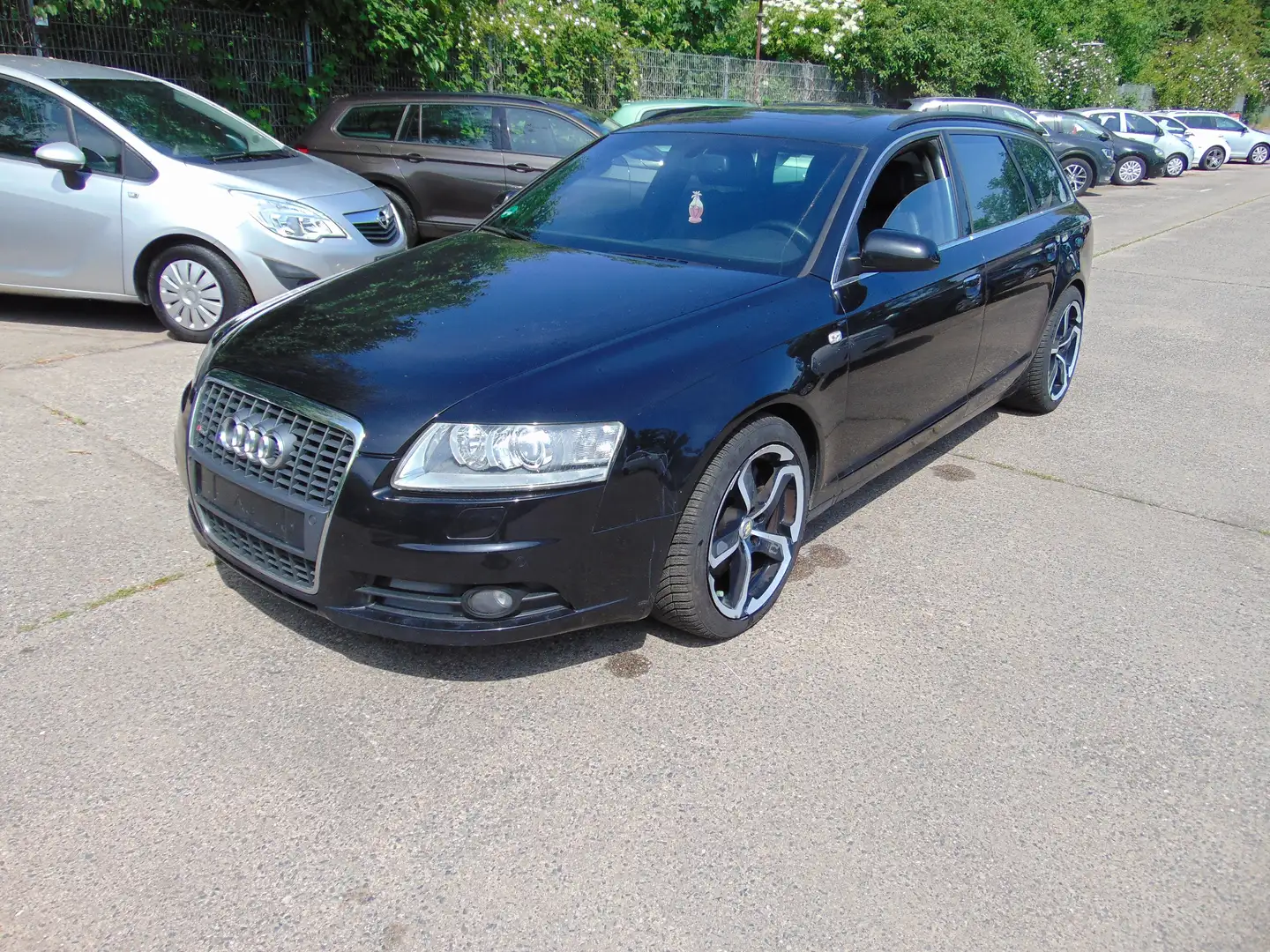 Audi A6 3.0 TDI quattro S-line Leder/Xenon/PDC/AHK/Boose Black - 1