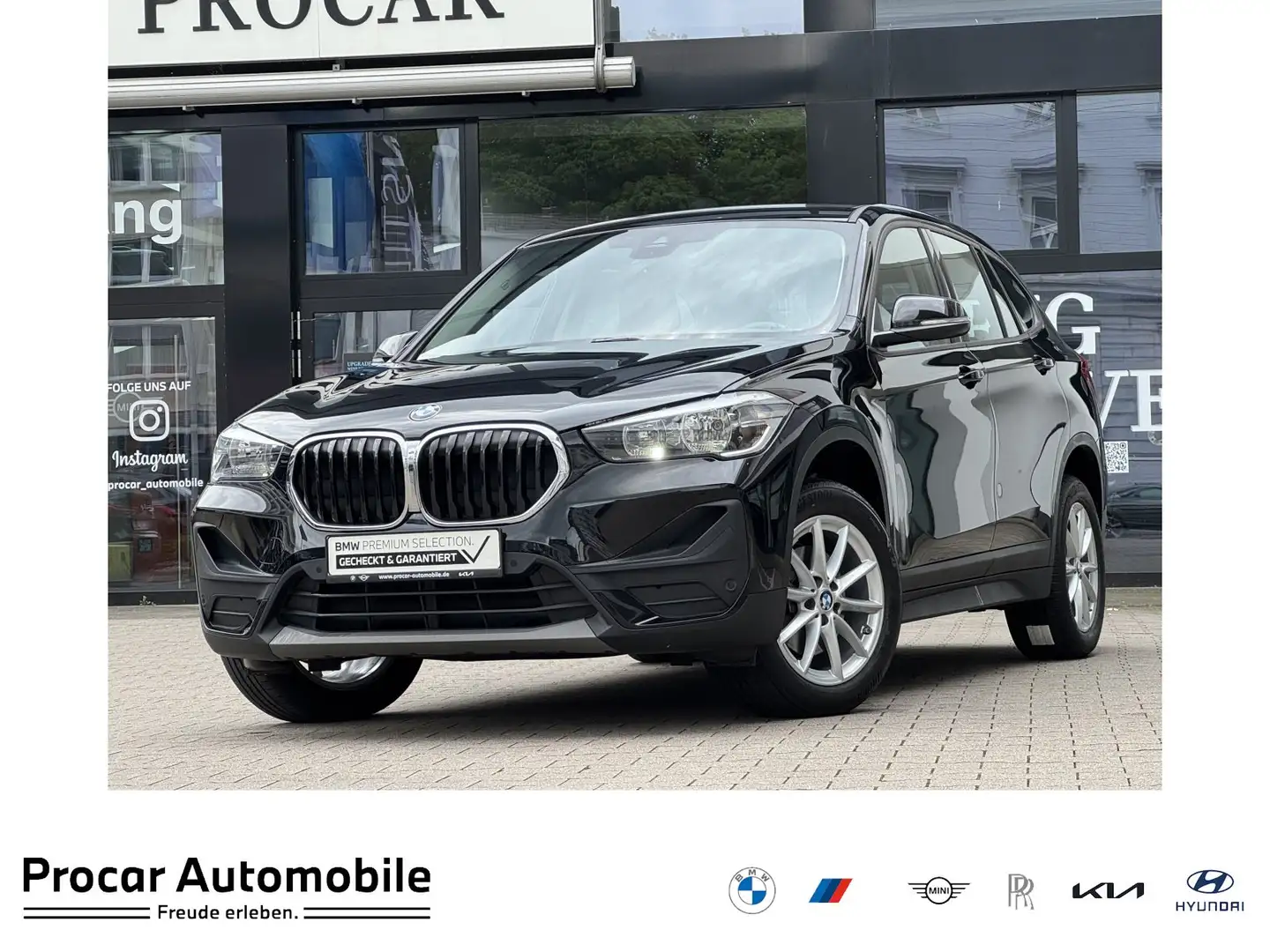 BMW X1 sDrive18d Navi PDC DAB Parkass. Klimaaut. DAB Schwarz - 1