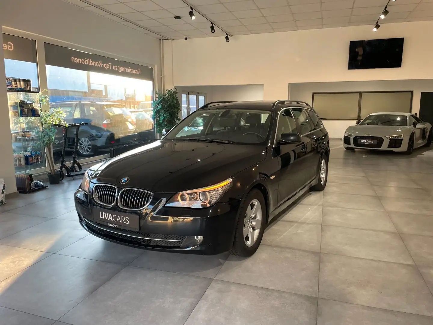 BMW 523 5 Touring 523i Sehr gepflegt/HU+TÜV NEU Zwart - 2