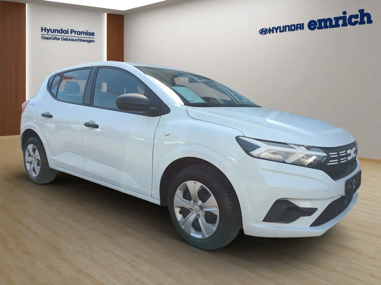Dacia Sandero Essential 2