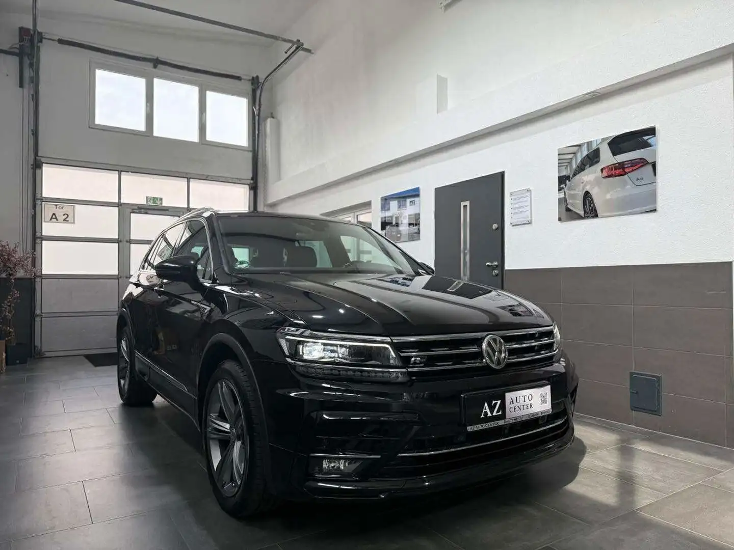 Volkswagen Tiguan 2.0 TDI BMT 4M R Line Highline BMT/VIRTUA Schwarz - 2
