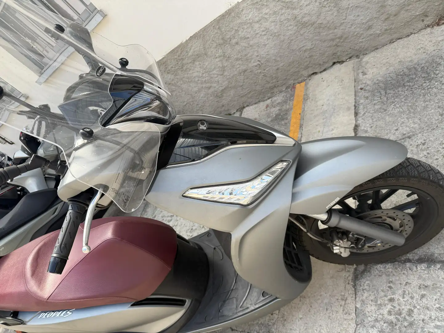 Kymco People S 300i Grigio - 2