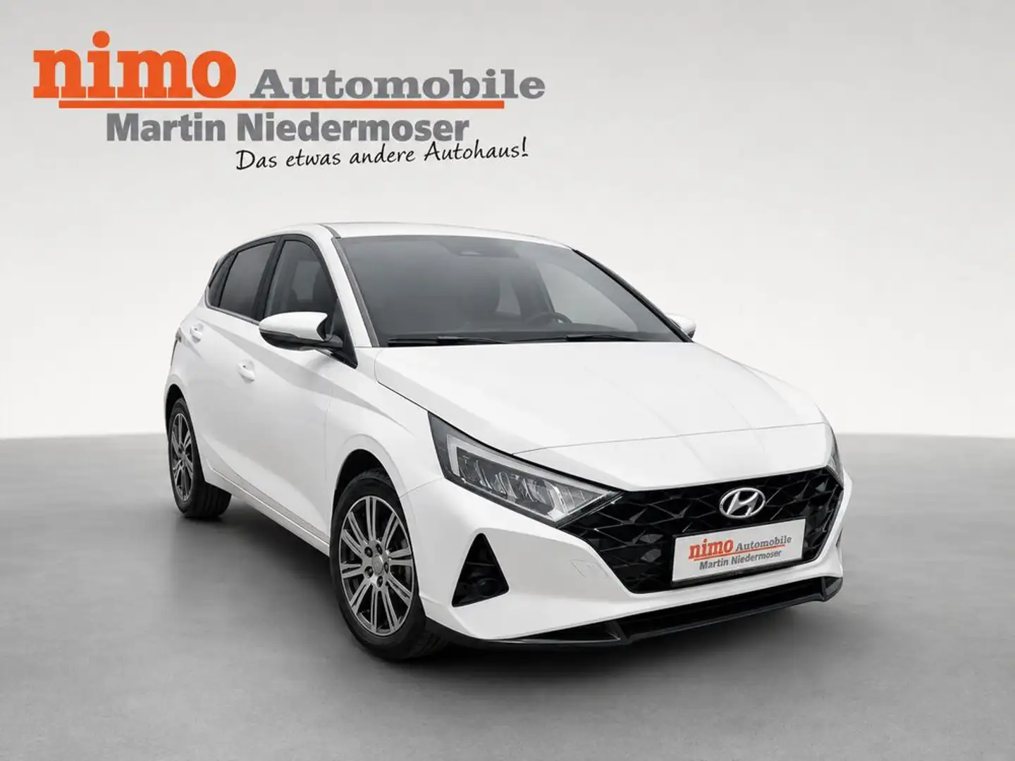 Hyundai i20 Trend Line 1,0 T-GDi Weiß - 1