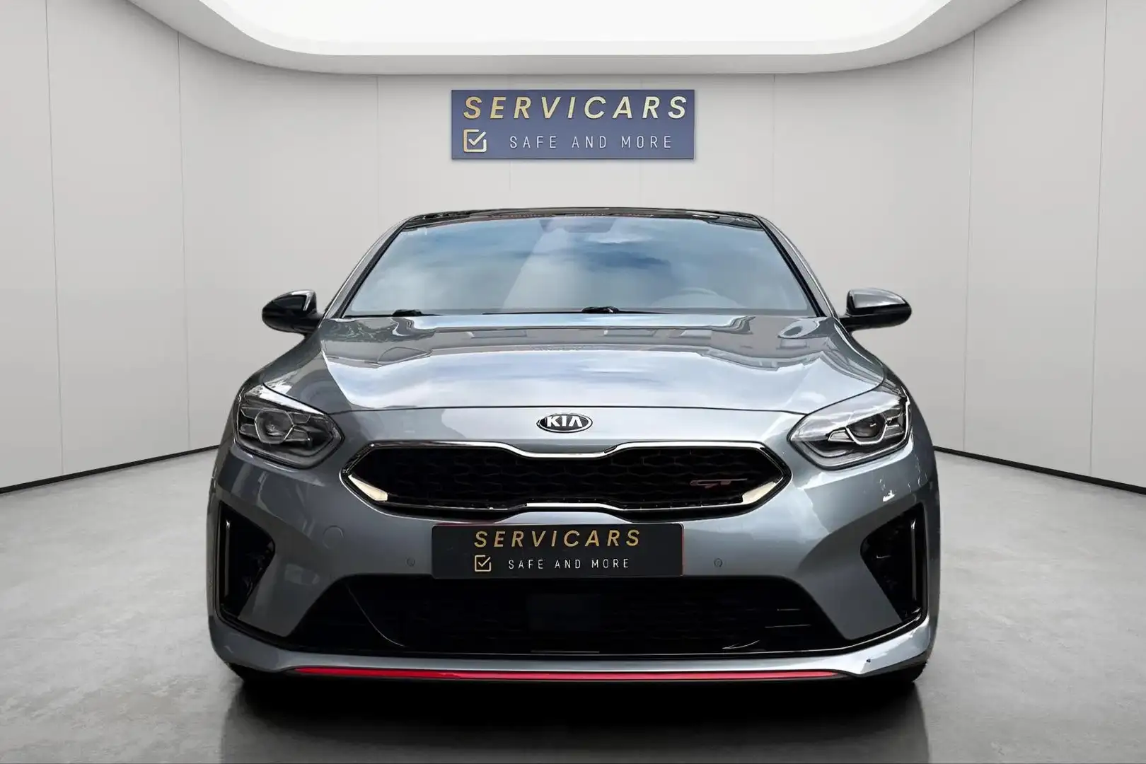 Kia ProCeed / pro_cee'd 1.6 T-GDi GT DCT / PANO / CARPLAY / GARANTIE KIA Gris - 2
