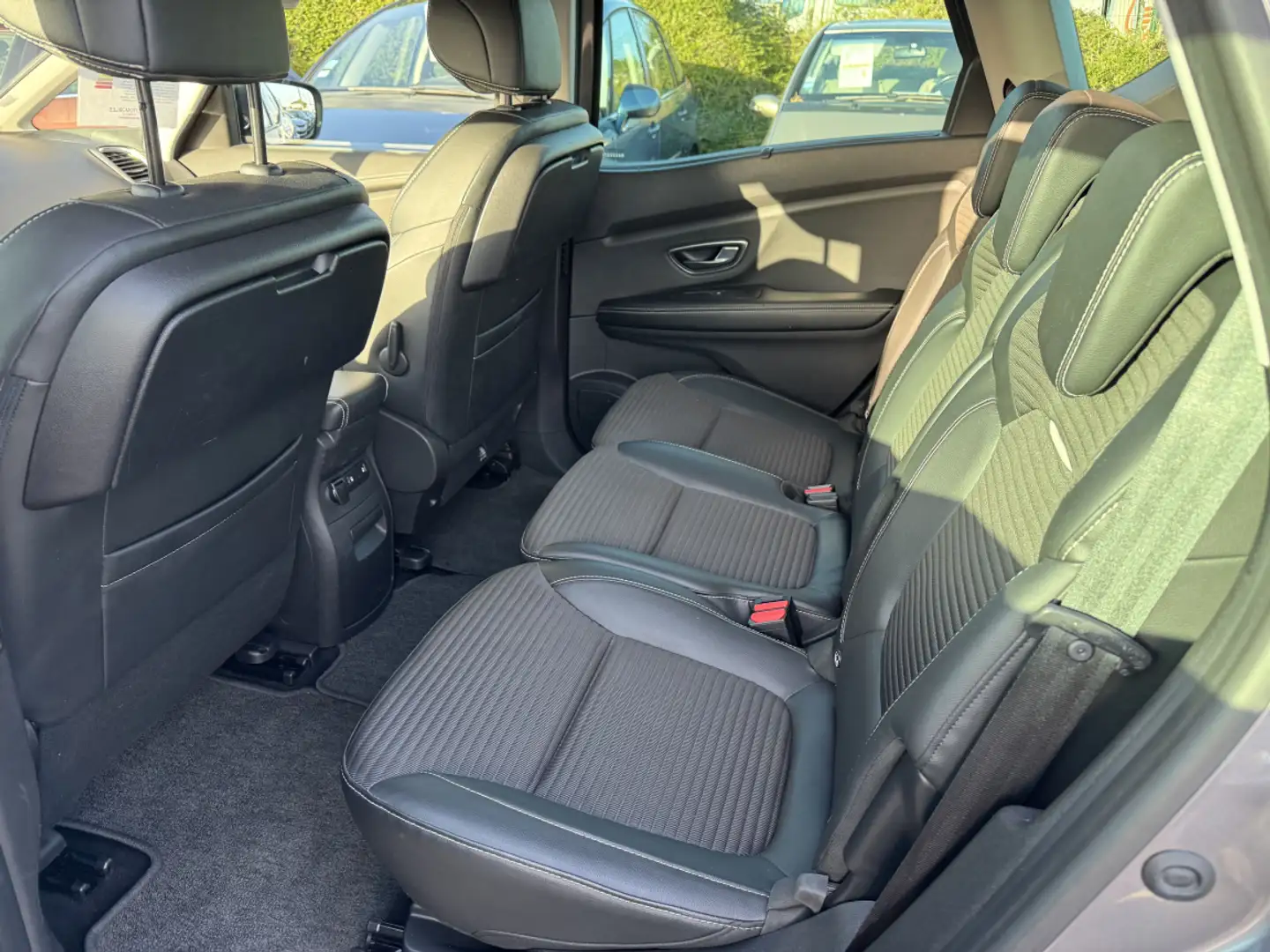 Renault Scenic dCi 130 Energy Intens - 2