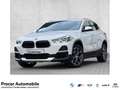 BMW X2 sDrive20i LED Aut. Pano Navi PA PDC Shz DAB Weiß - thumbnail 1