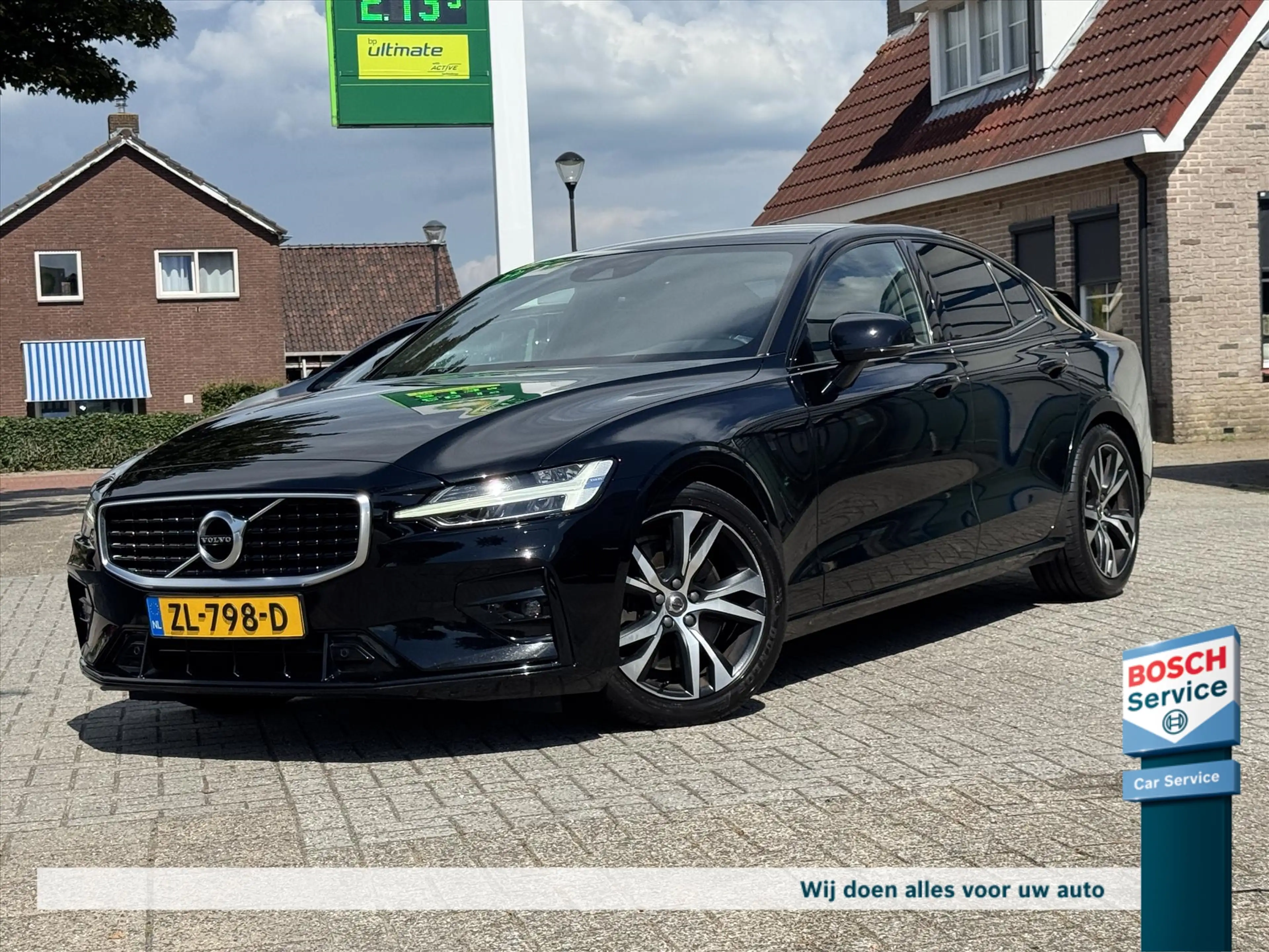 Volvo S60 2.0 T5 R Design / Camera / Trkehaak / Memory / H&K