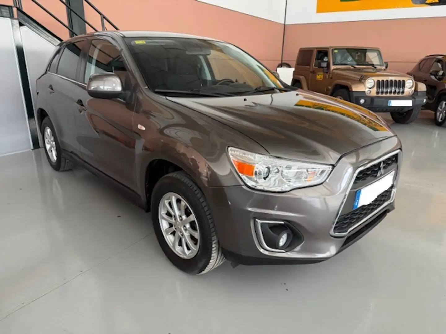 Mitsubishi ASX 180DI-D Motion Gris - 1
