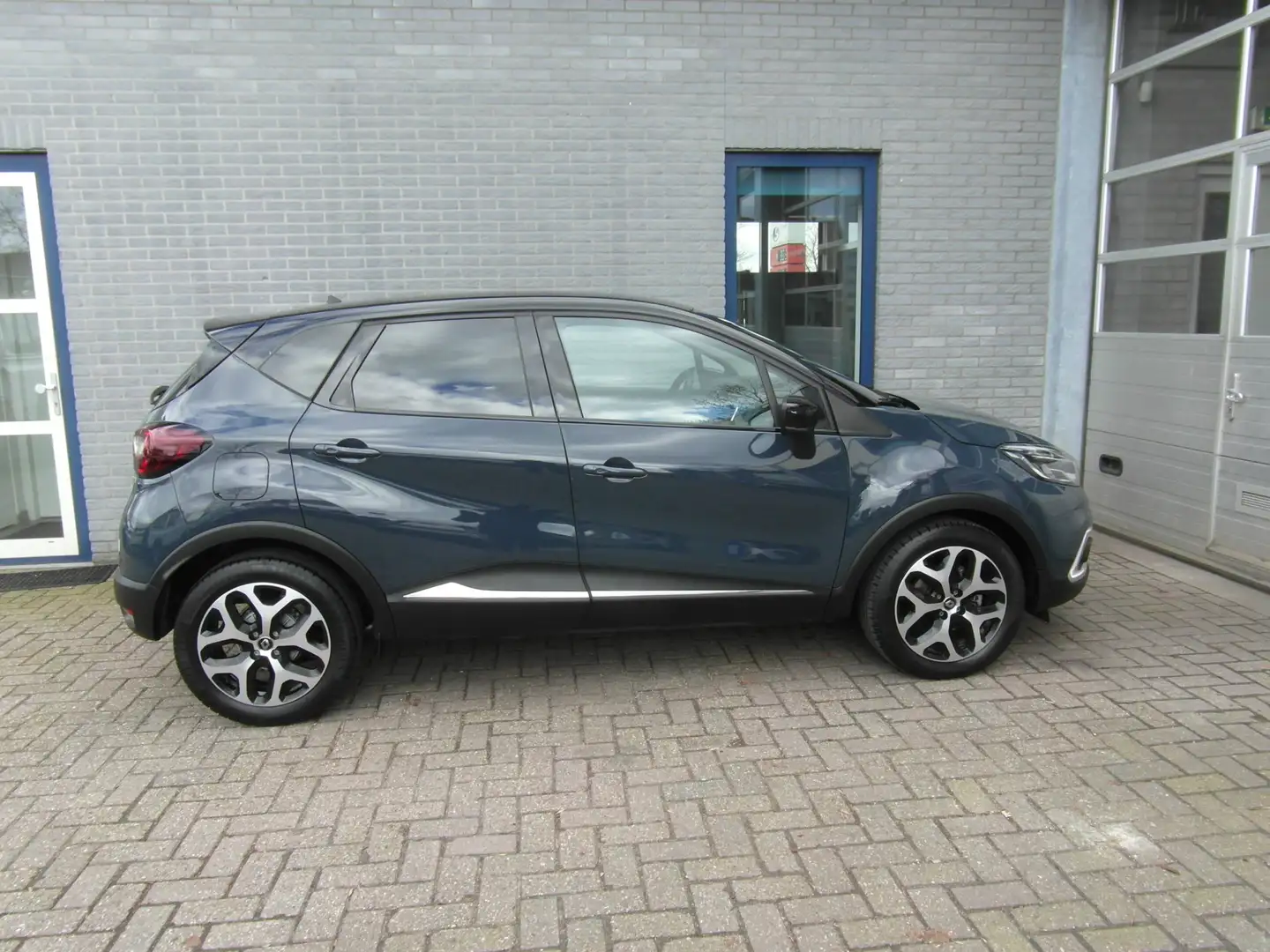 Renault Captur 1.3 TCe Intens Inclusief Afleveringskosten Blauw - 2