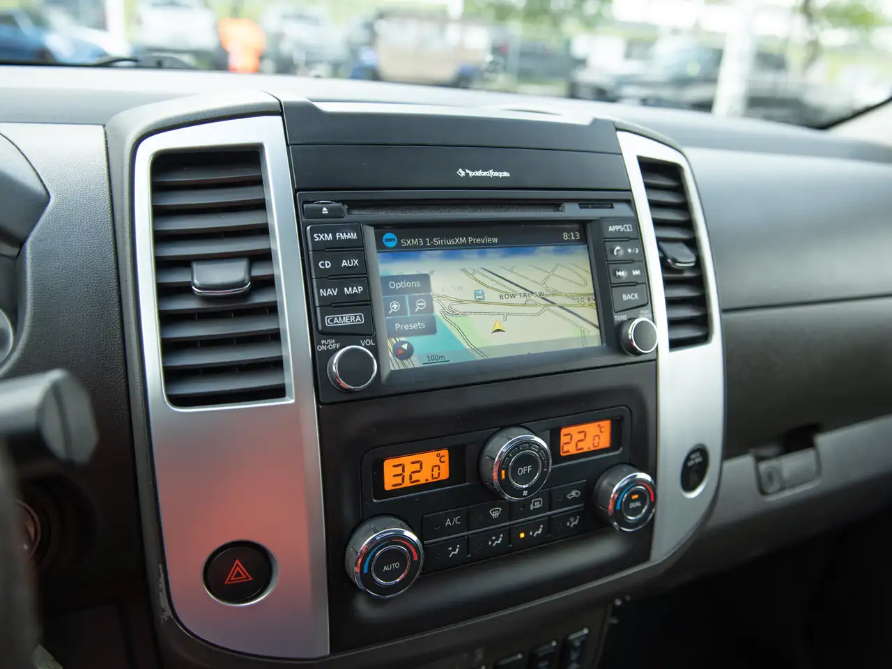 Nissan Frontier снимка Nissan Frontier