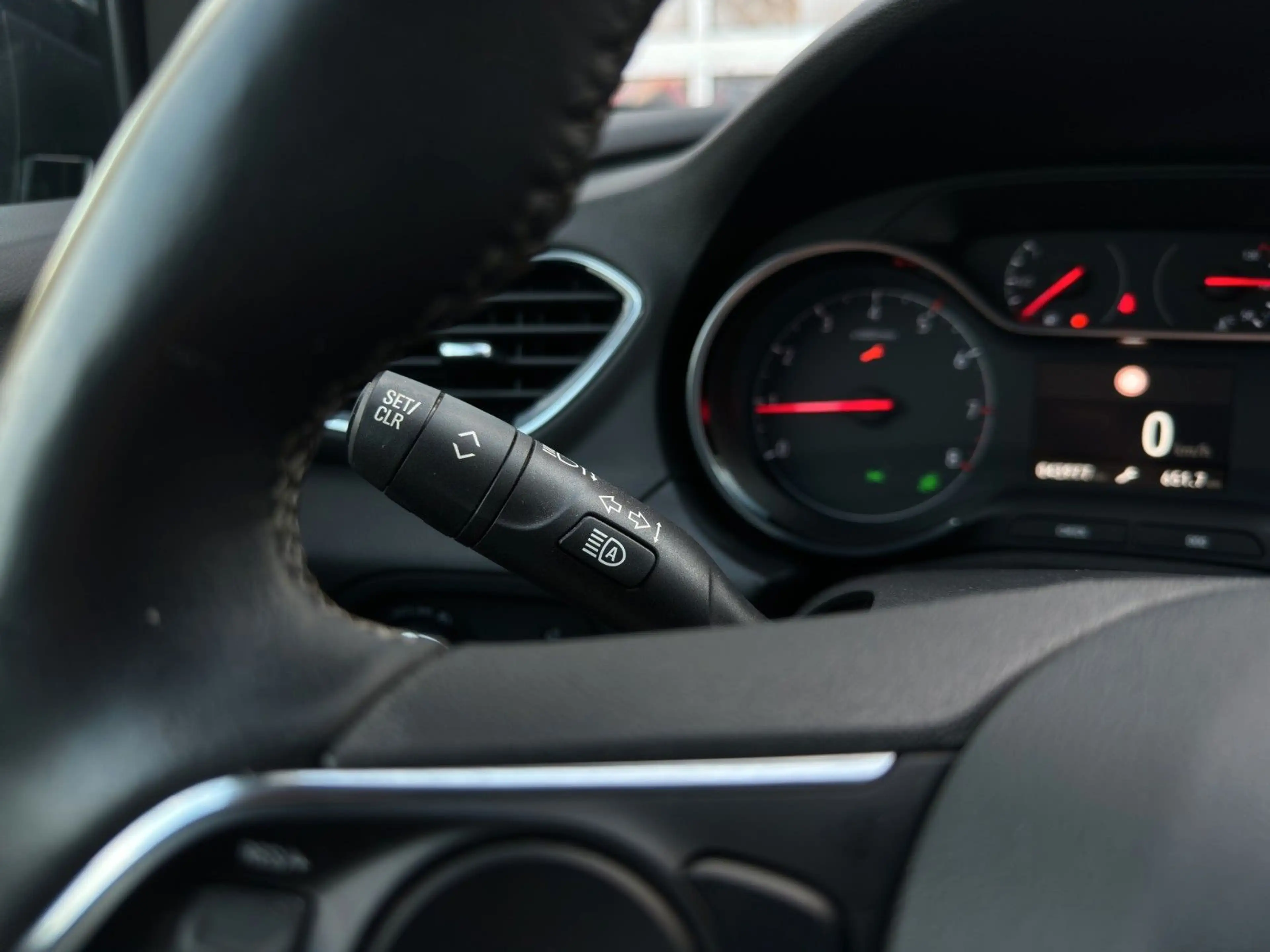 Opel Grandland X Premium "Ultimate" Voll-LED/Leder — photo 15