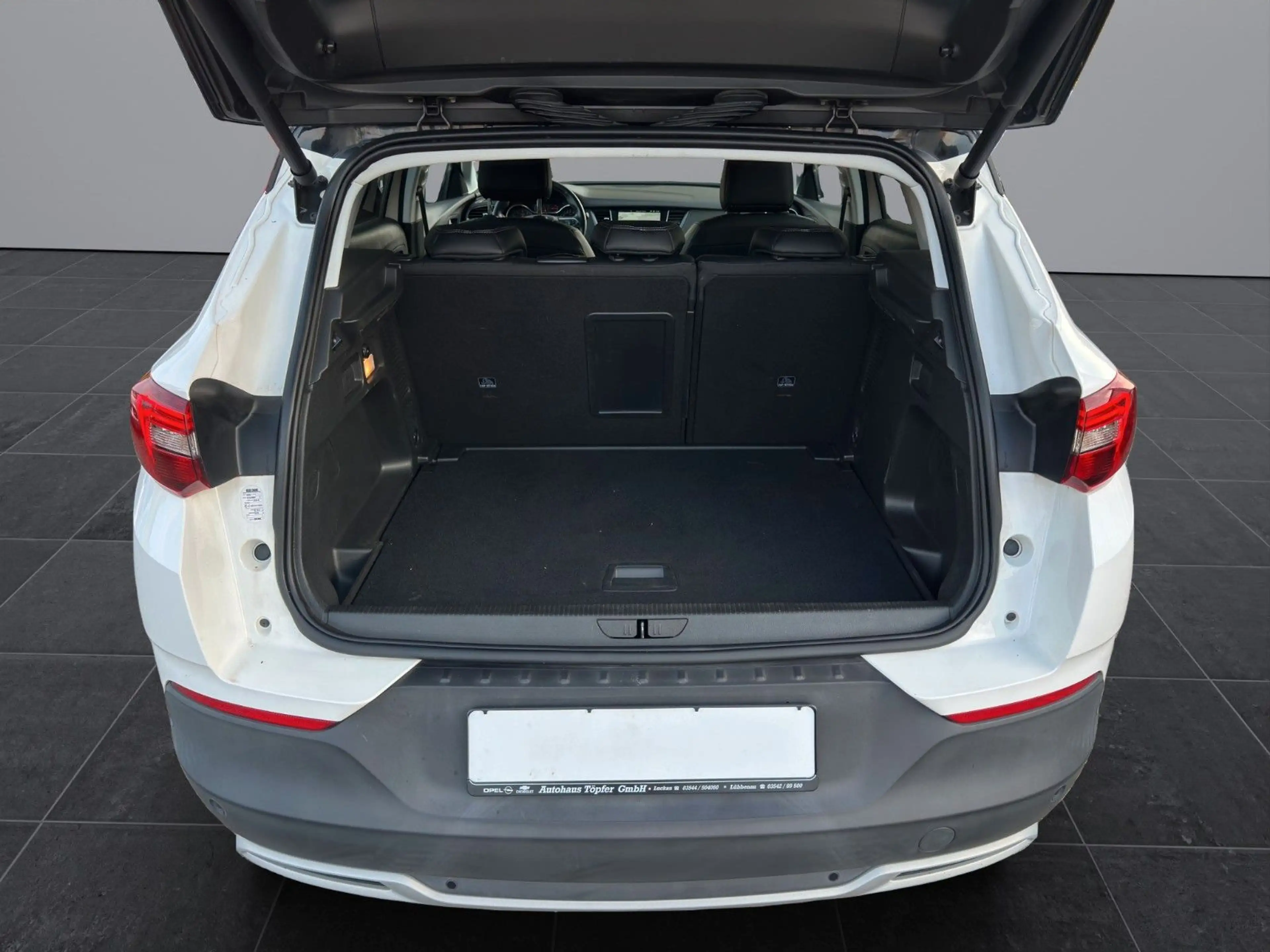 Opel Grandland X Premium "Ultimate" Voll-LED/Leder — photo 30