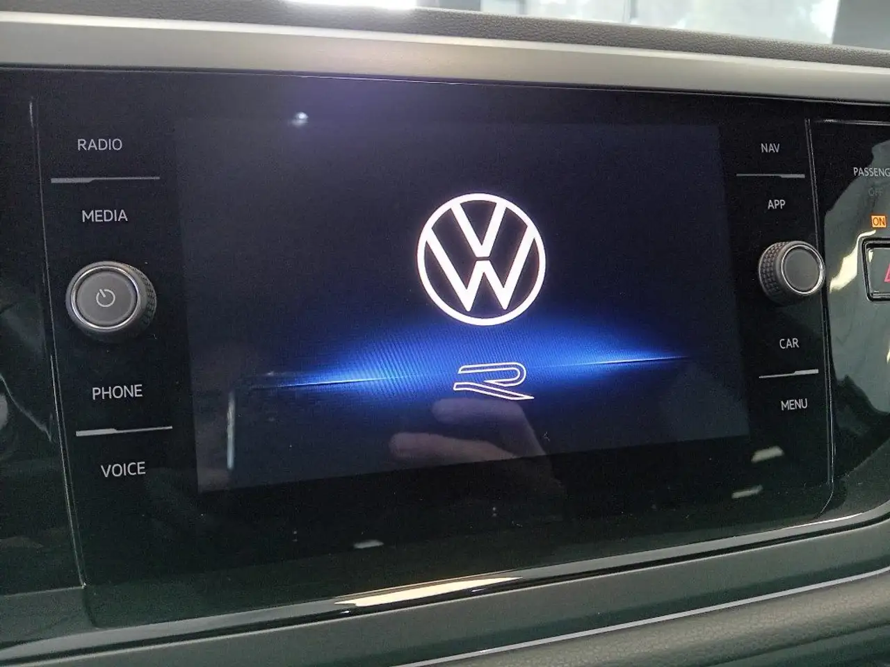 Volkswagen Taigo 1.0 TSI 115 CV DSG R-Line 11