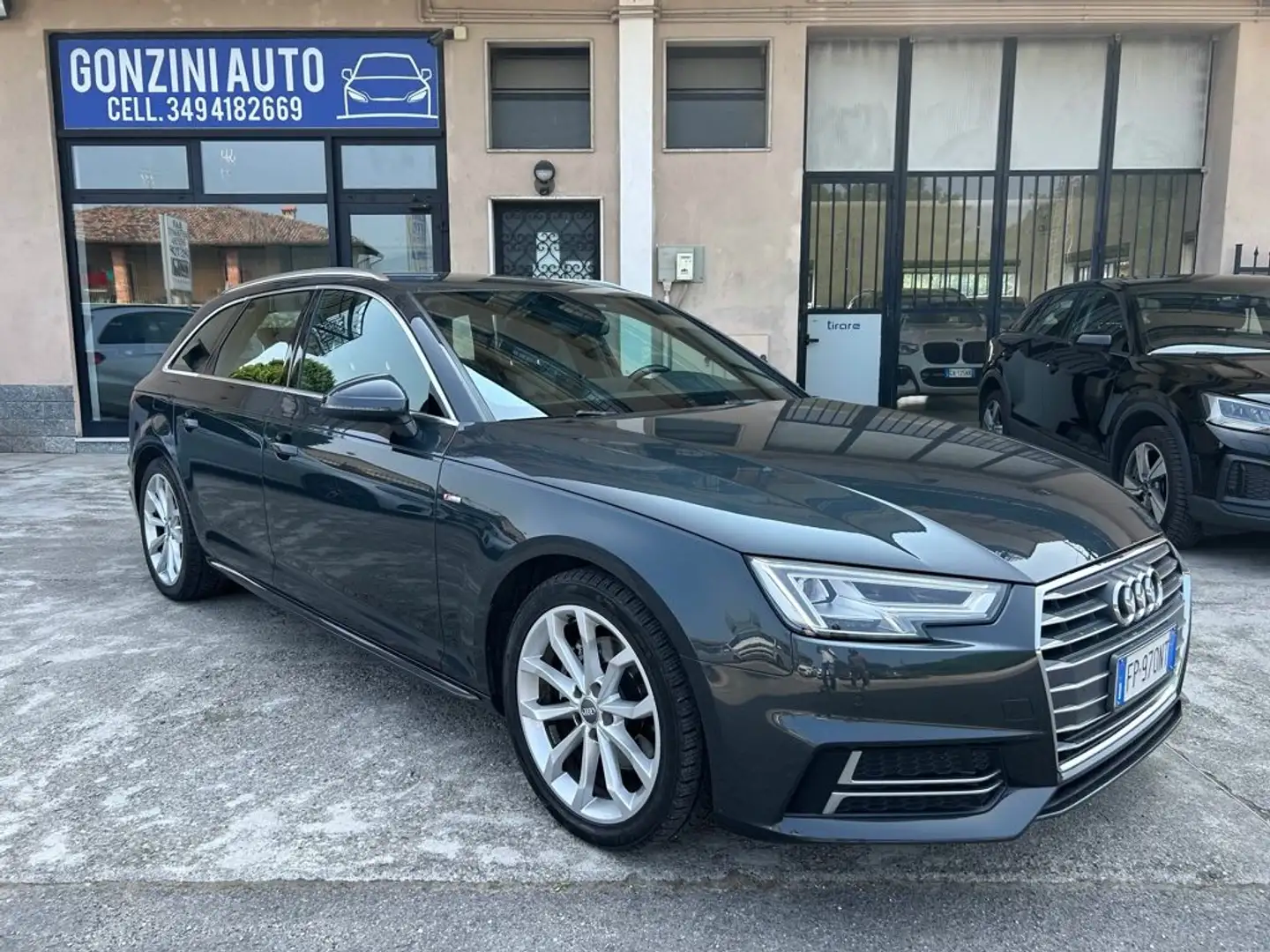 Audi A4 Avant 2.0 TDI 150 CV S tronic S line edition Grigio - 1