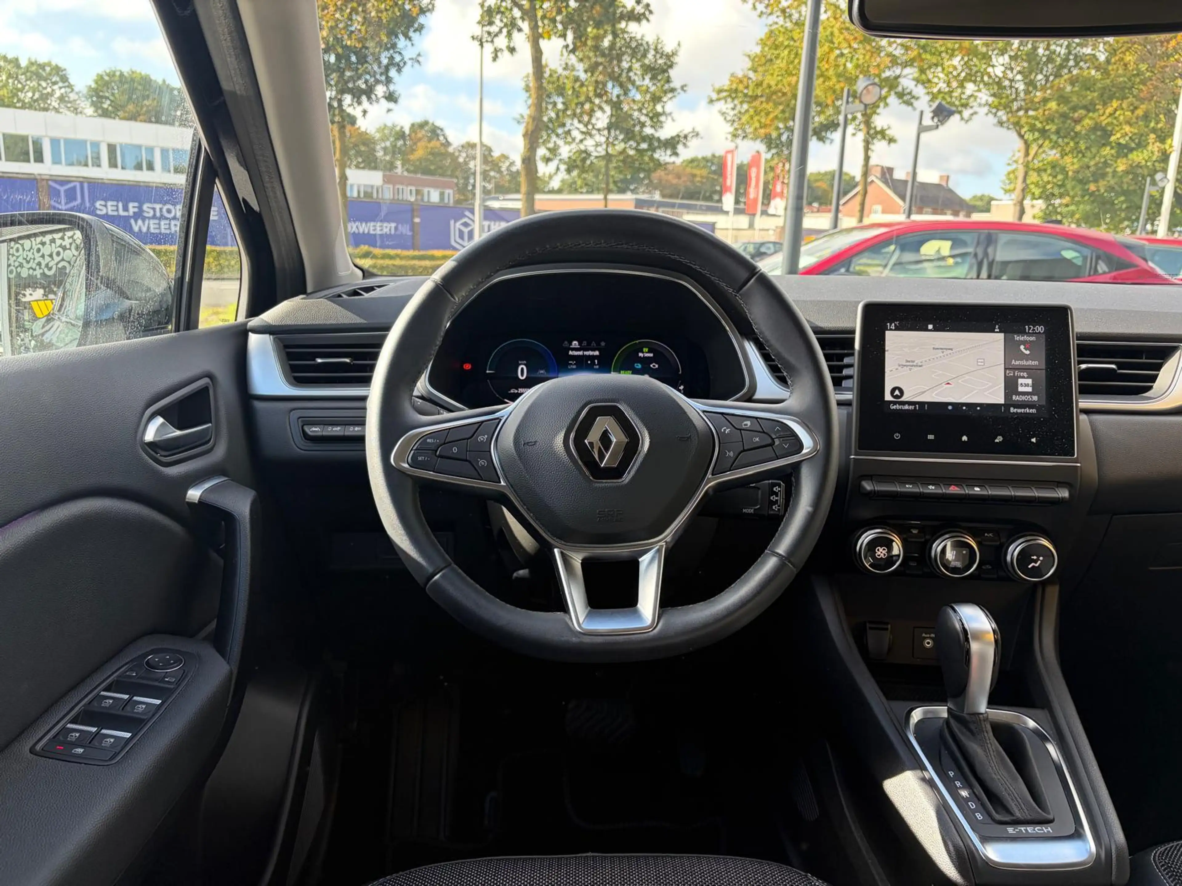 Renault Captur E-Tech plug-in hybrid 160 techno | — photo 12