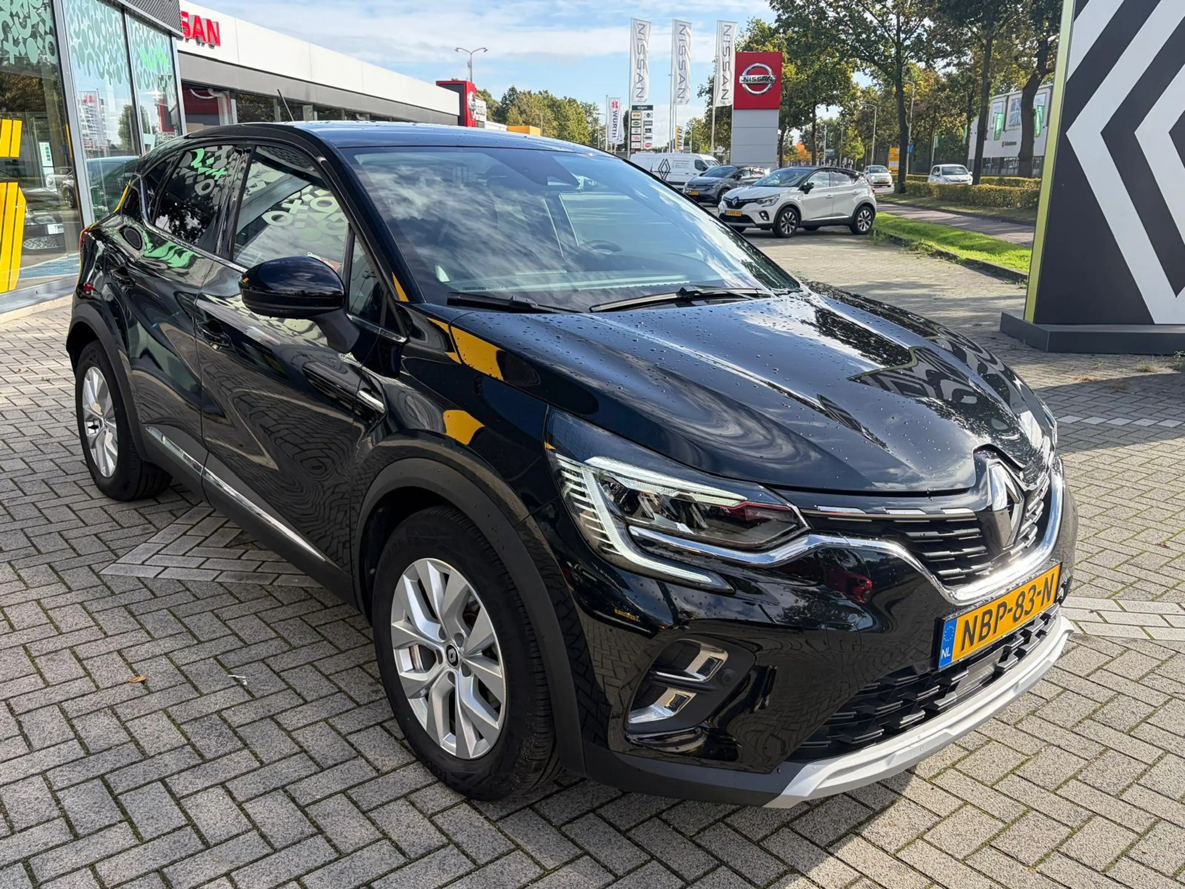 Renault Captur E-Tech plug-in hybrid 160 techno | — photo 3