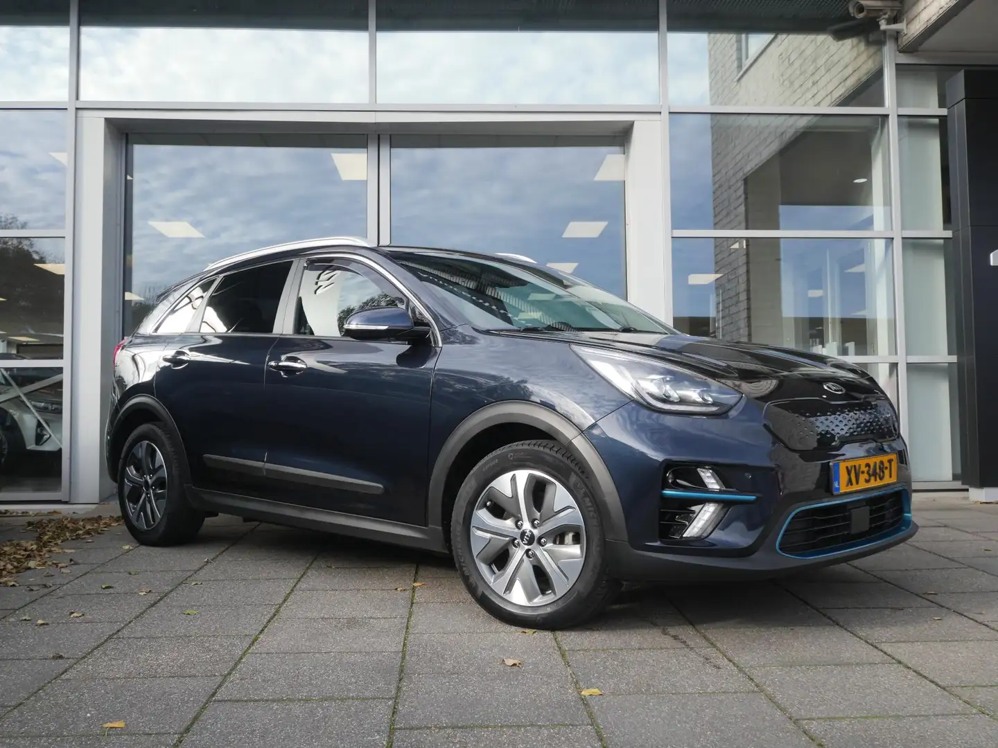 Kia e-Niro ExecutiveLine 64 kWh | SOH 94,6% | Navigatie | Cli Bleu - 2