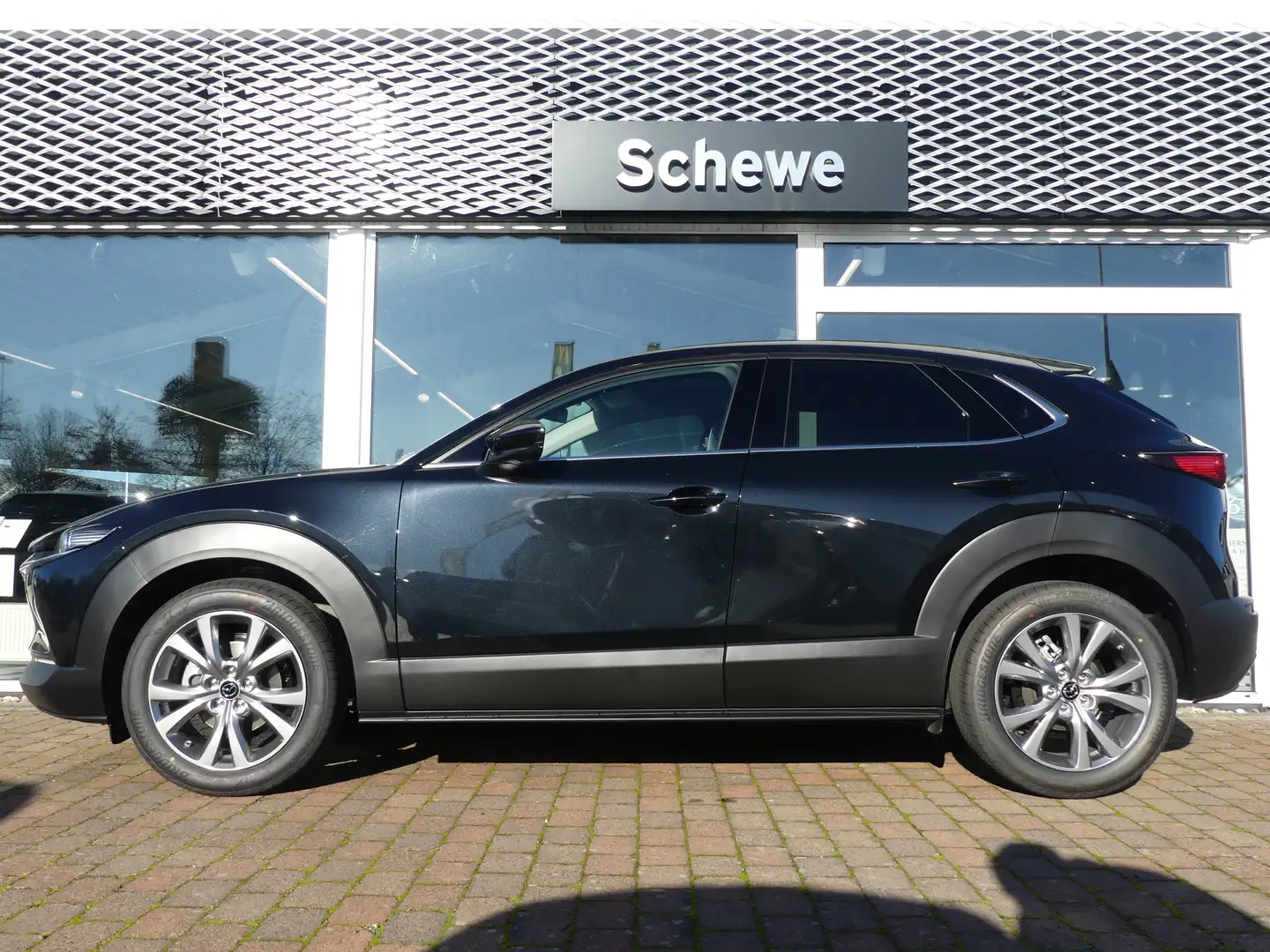 Mazda CX-30 e-SKYACTIV-G M-Hybrid 140 Exclusive-Line Schwarz - 2