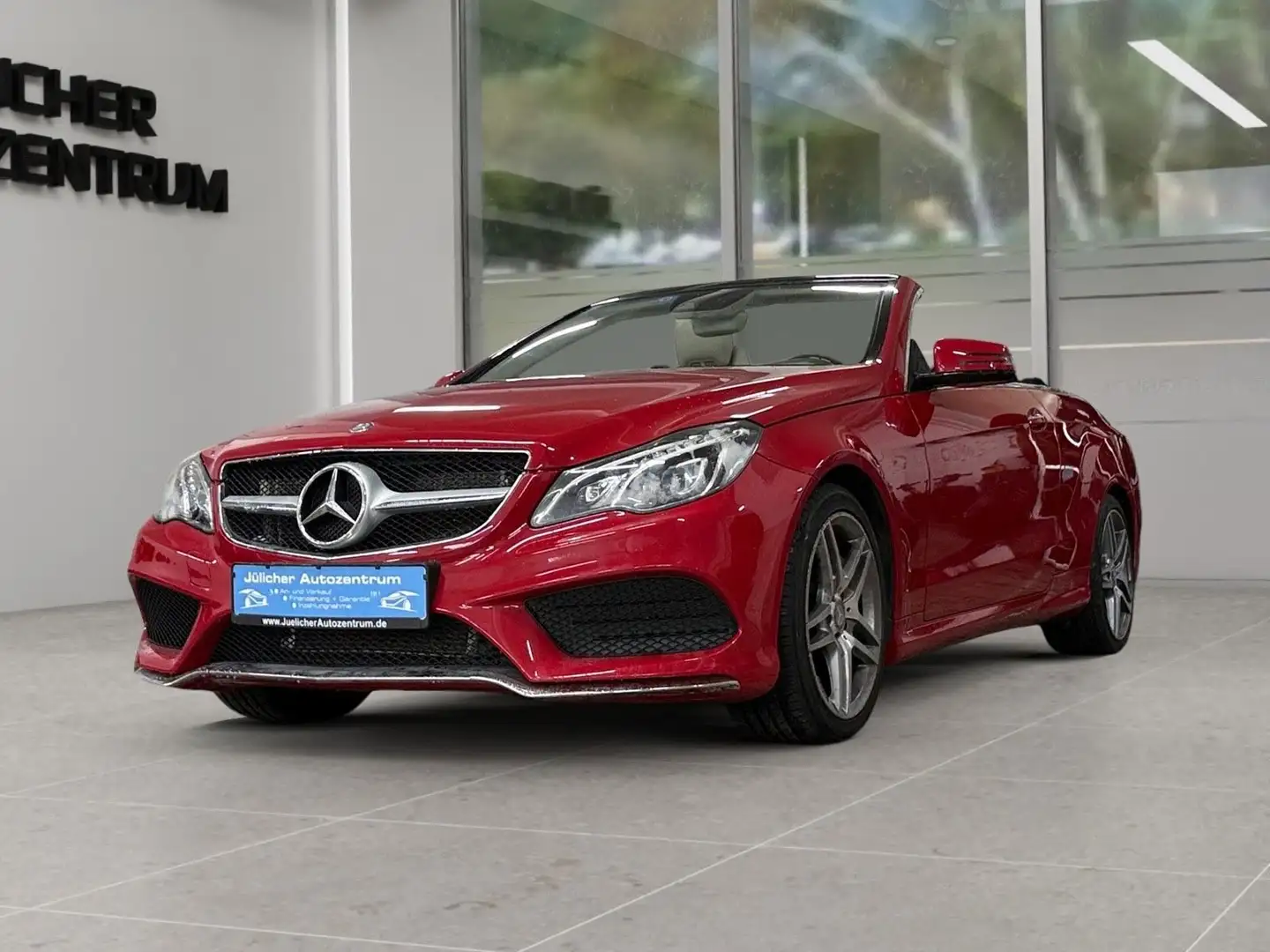 Mercedes-Benz E 500 CGI Cabrio Aut. Amg-Line, Insp. Neu Rot - 1