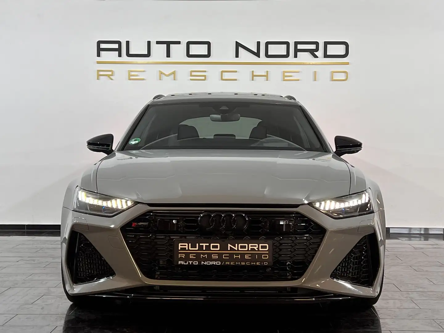 Audi RS6 Avant 4.0 TFSI quat.*VOLL*Matrix*Pano*B&O* Grau - 2