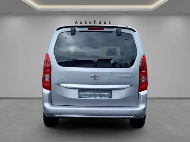 Toyota Proace City view 4