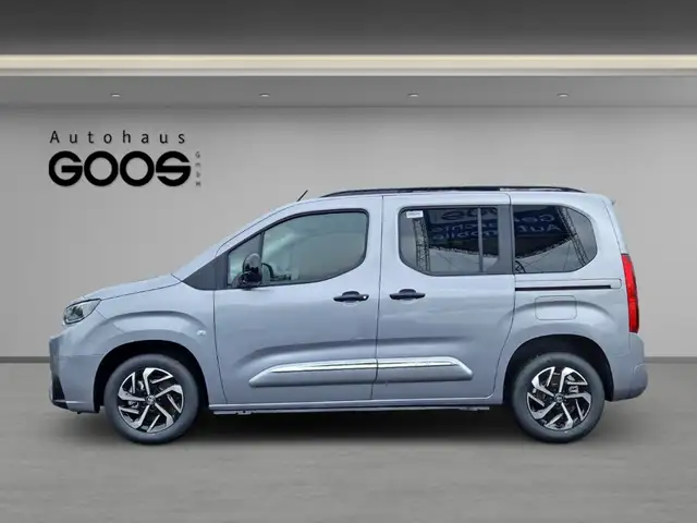 Toyota Proace City view 2