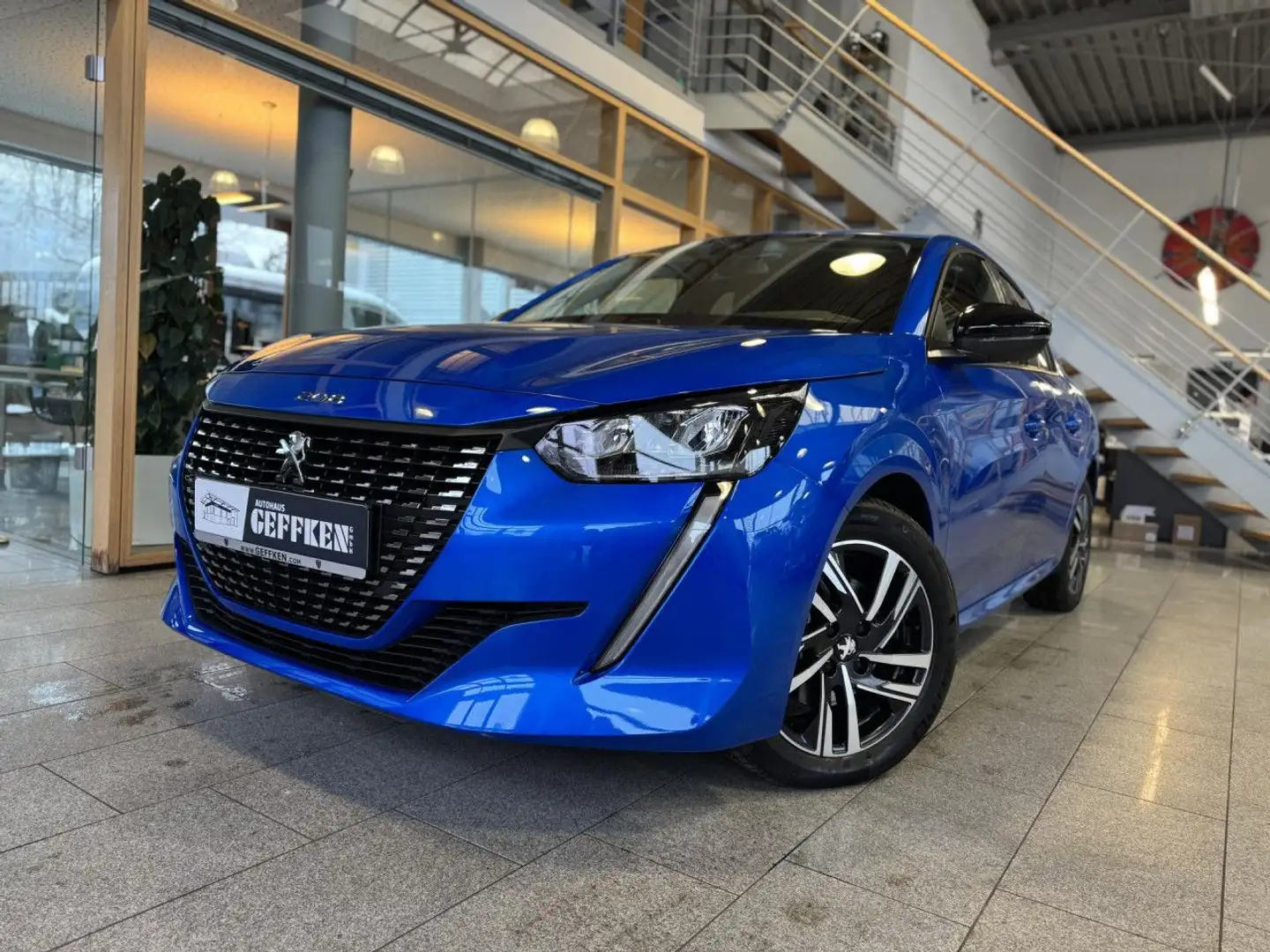 Peugeot 208 PureTech 100 Allure Pack, LED, Kamera! Navi Blau - 1