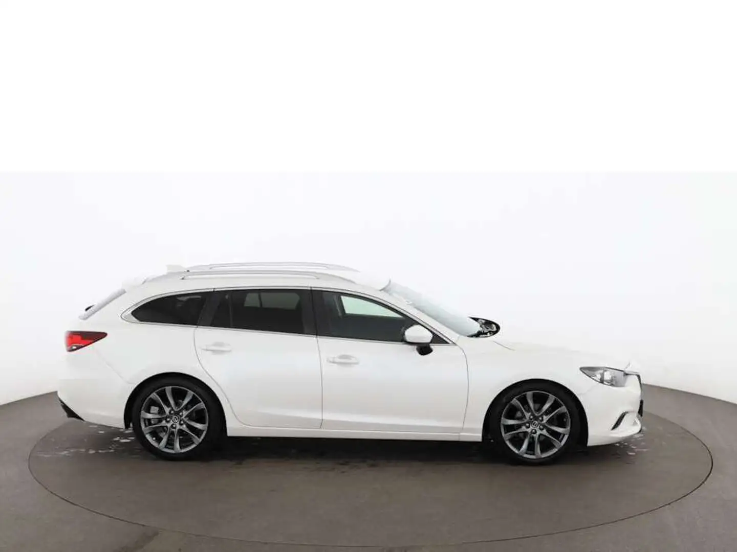 Mazda 6 Kombi 2.2 CD SKYACTIV-D 150 Prime NAVI SITZHZG Weiß - 2