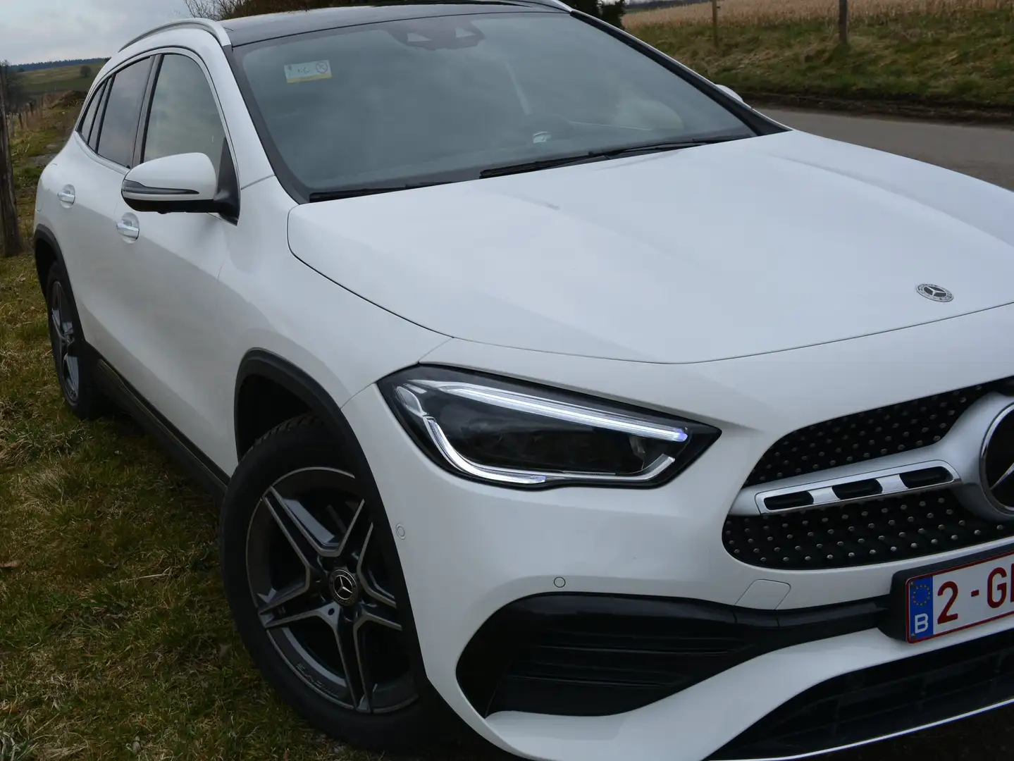Mercedes-Benz GLA 250 AMG Wit - 1