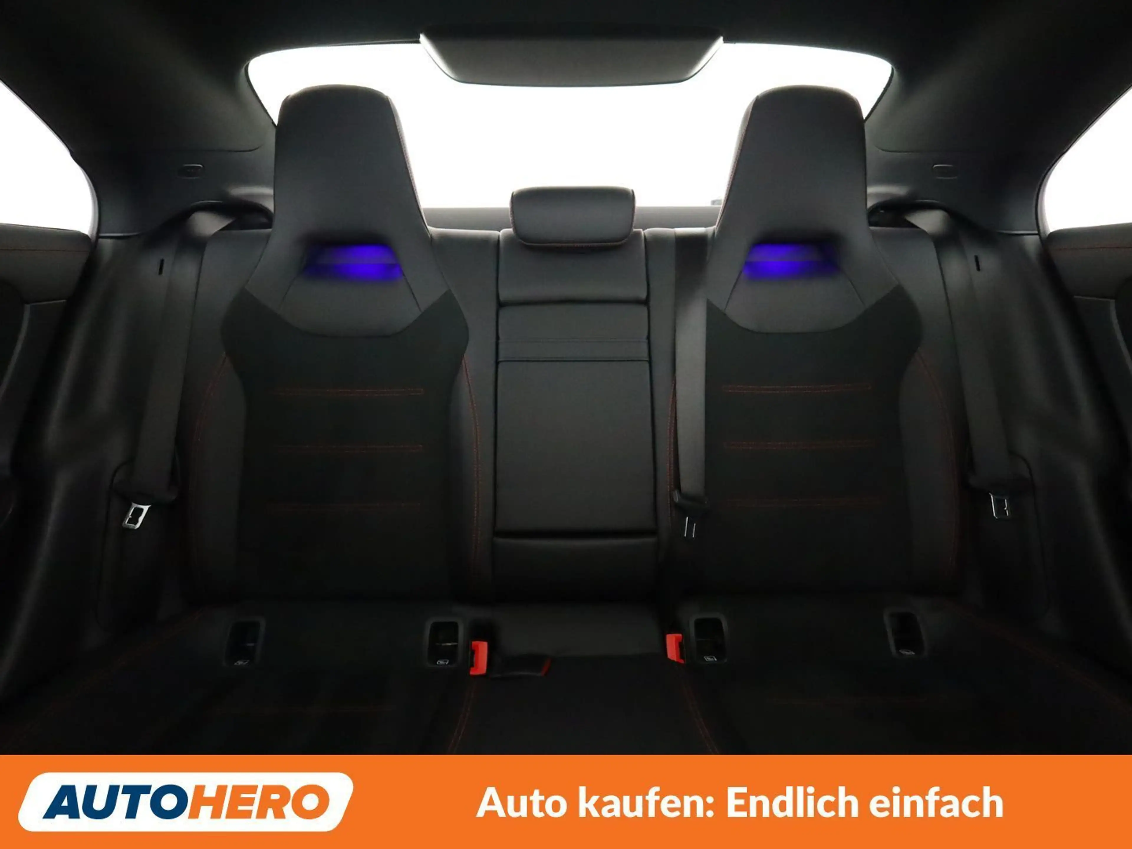 Mercedes-Benz CLA 180 CLA 180 AMG Line — photo 15