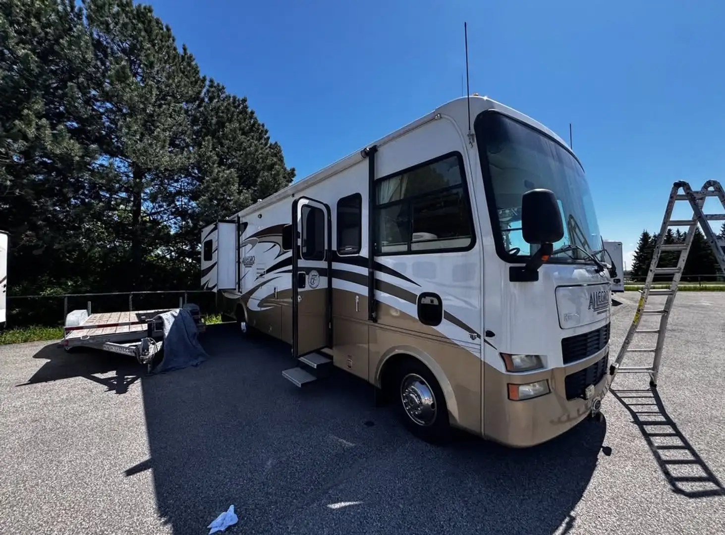 Tata 6couchages + 6 ceintures 2 climatiseurs - 2