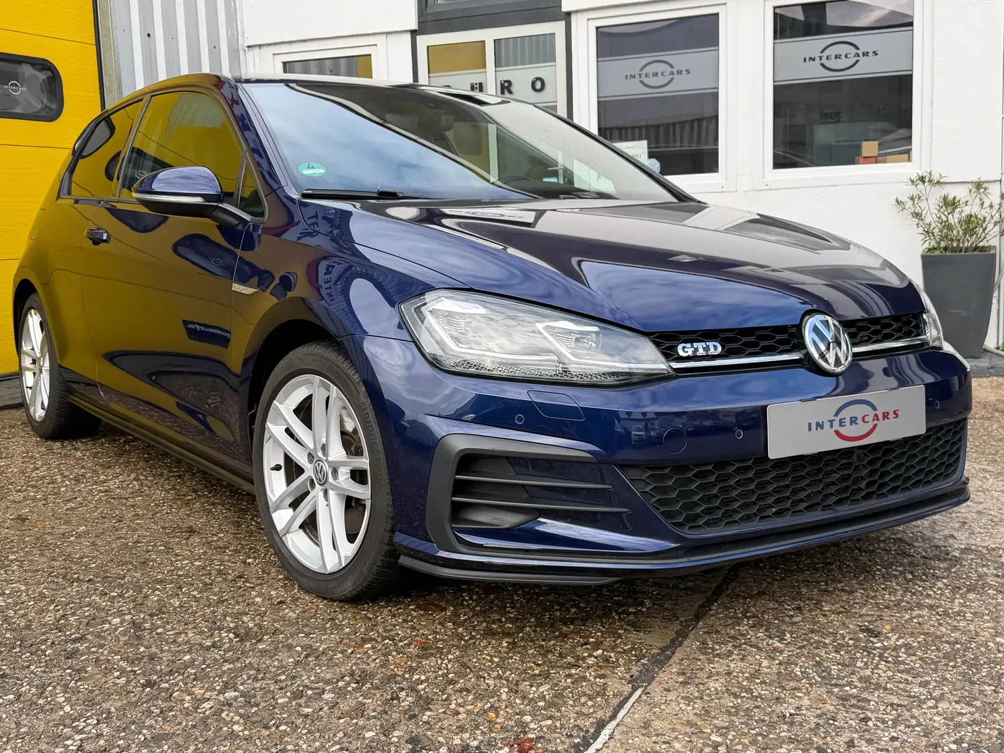 Volkswagen Golf GTD GTD VII 7 2,0 TDI BMT 2.Hand LED Navi PDC V+H Blau - 2