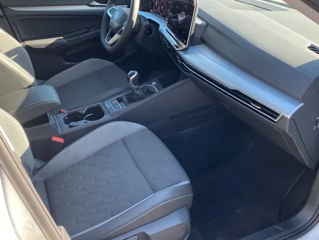 Volkswagen Golf view 15